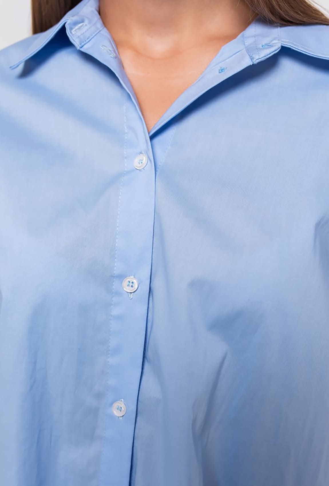 Голубая котоновая рубашка удлиненная — 909268. Maritel. Изображенние 1 Голубая котоновая рубашка удлиненная — 909268. Maritel. Изображенние 1