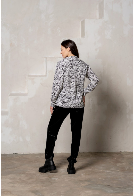 Белая леопардовая рубашка софт — 901938. Maritel. Изображенние 2 Белая леопардовая рубашка софт — 901938. Maritel. Изображенние 2