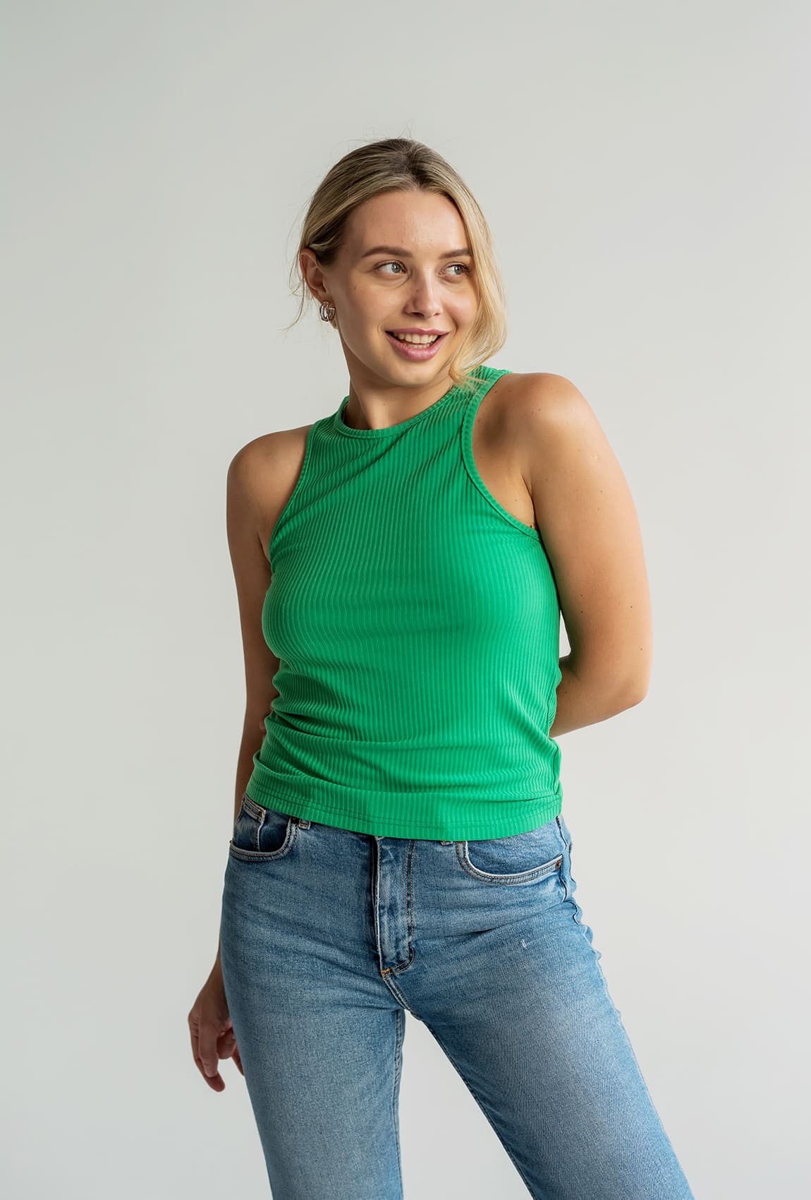 Зеленая майка в рубчик —  221586. Maritel