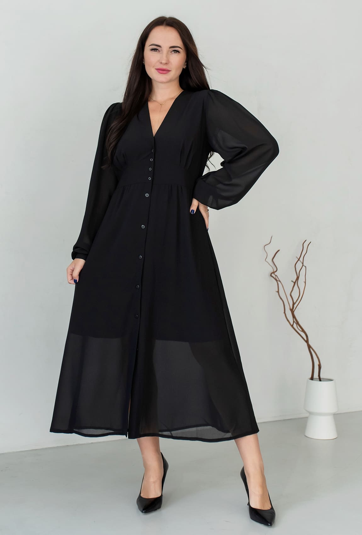 Черное платье шифон на пуговицах —  696028. Maritel