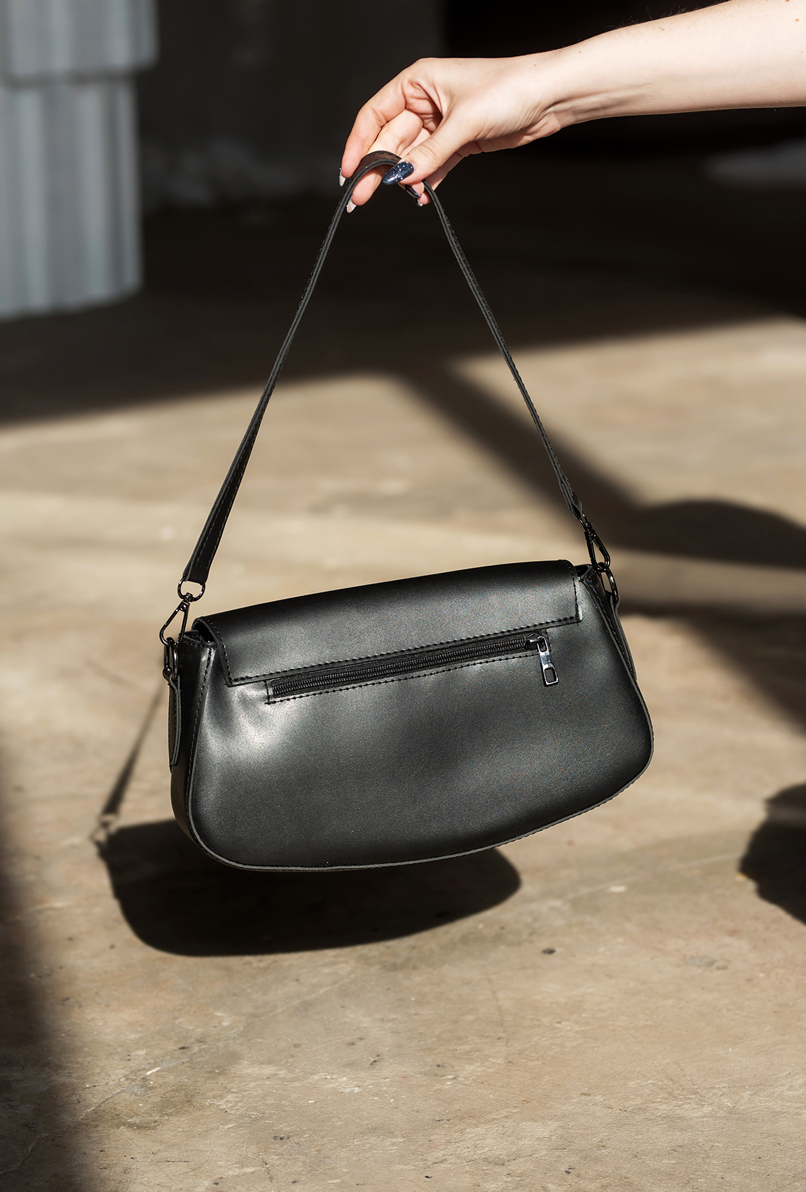 Чорна сумка —  357452. Maritel. Зображення 3