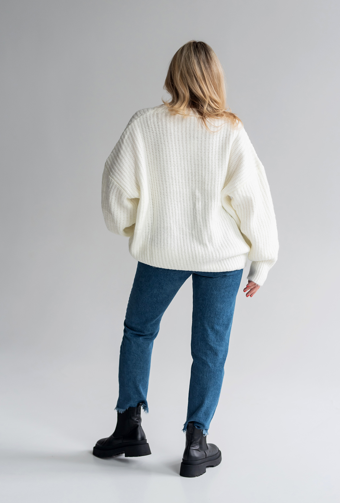 Молочний светр ангора — 189475. Maritel. Зображення 2 Молочний светр ангора — 189475. Maritel. Зображення 2