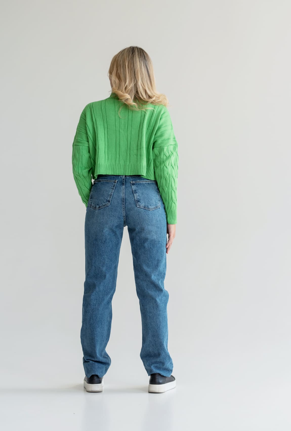 Салатовий короткий сверт коса — 246856. Maritel. Зображення 2 Салатовий короткий сверт коса — 246856. Maritel. Зображення 2