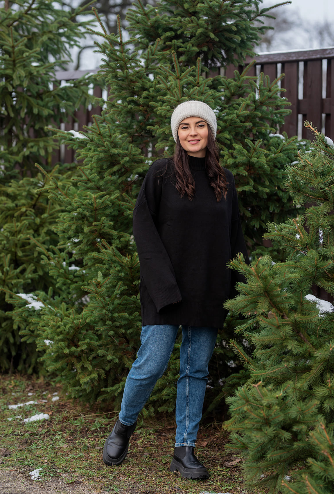 Чорний подовжений светр — 853708. Maritel Чорний подовжений светр — 853708. Maritel