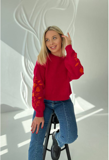 Малиновий светр  із вишивкою. Maritel. Зображення 7