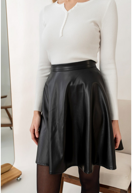 Черная кожаная юбка — 971221. Maritel. Изображенние 2 Черная кожаная юбка — 971221. Maritel. Изображенние 2