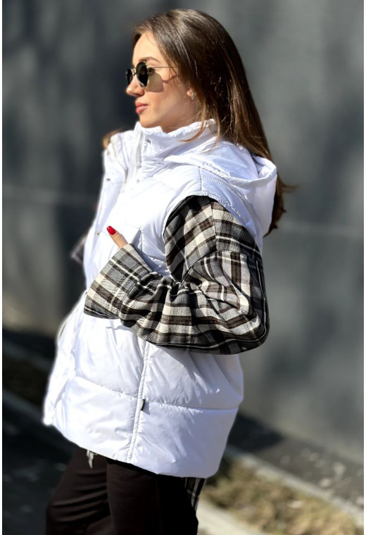 Белая жилетка полоска —  640067. Maritel. Изображенние 1 Белая жилетка полоска —  640067. Maritel. Изображенние 1