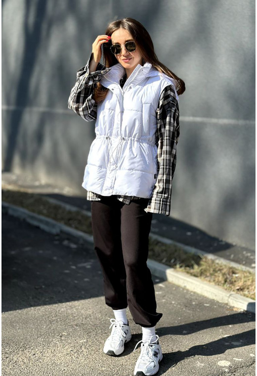 Белая жилетка полоска —  640067. Maritel. Изображенние 2 Белая жилетка полоска —  640067. Maritel. Изображенние 2