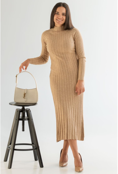 Бежеве в'язане плаття . Maritel. Зображення 7