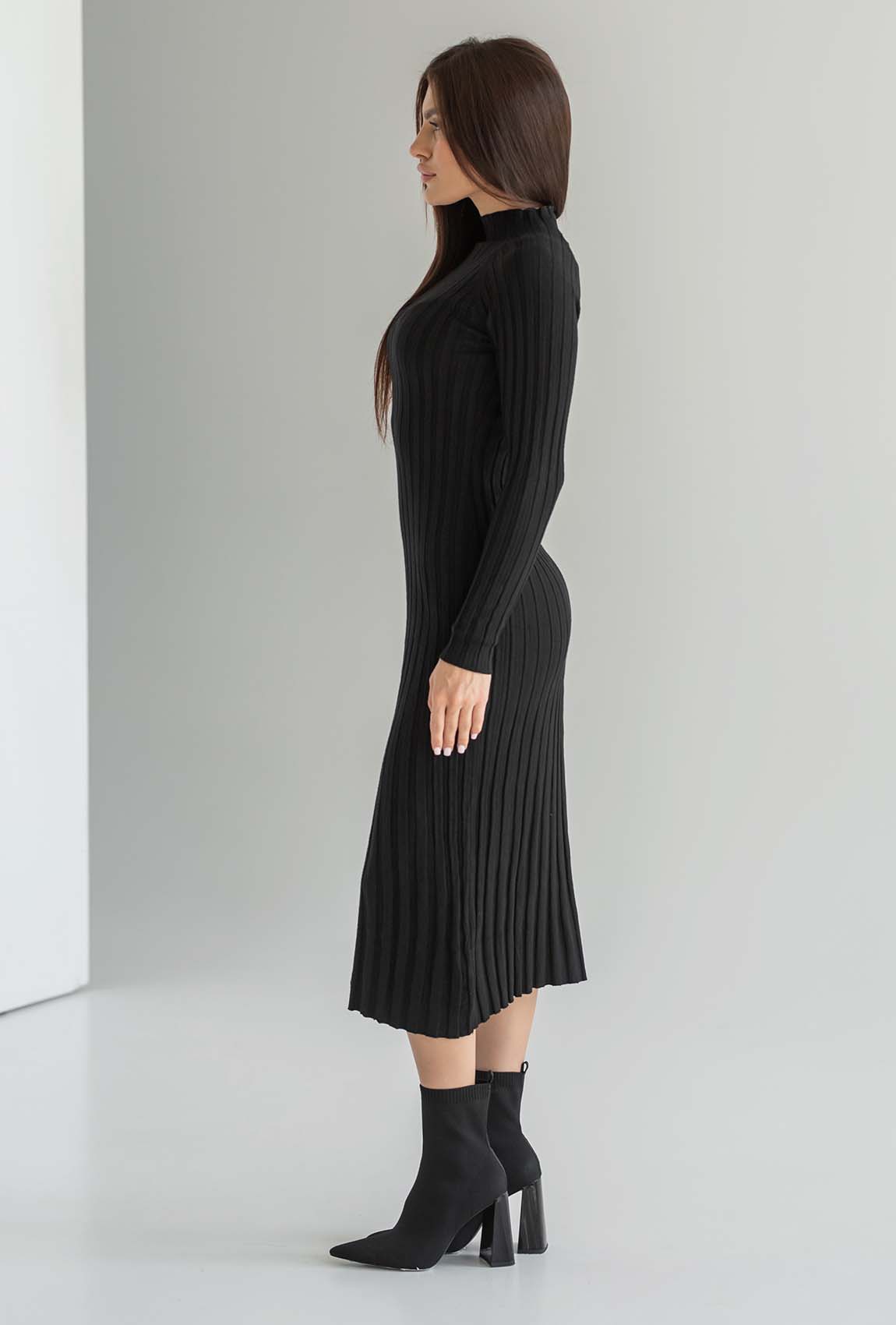 Черное вязаное платье — 951829. Maritel. Изображенние 2 Черное вязаное платье — 951829. Maritel. Изображенние 2