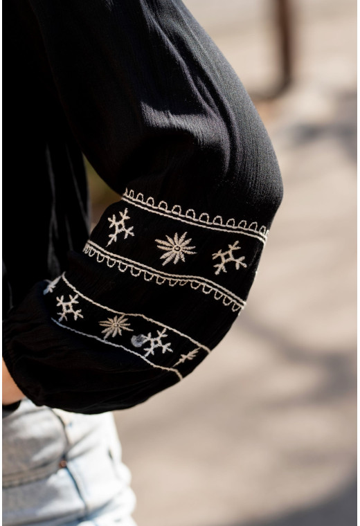 Черная Вышиванка — 235262. Maritel. Изображенние 3 Черная Вышиванка — 235262. Maritel. Изображенние 3